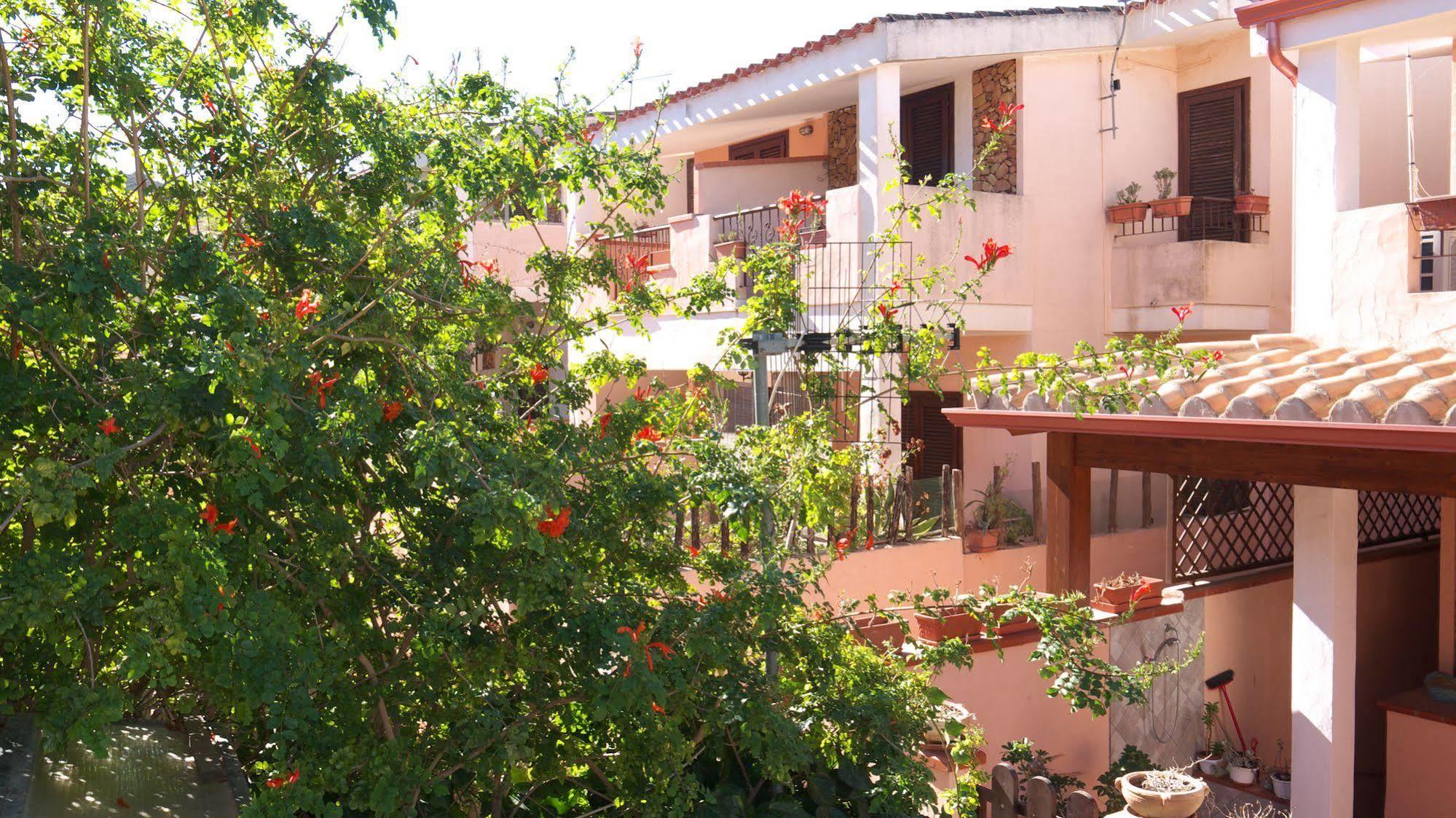 Appartamenti Simius Villasimius Exterior foto