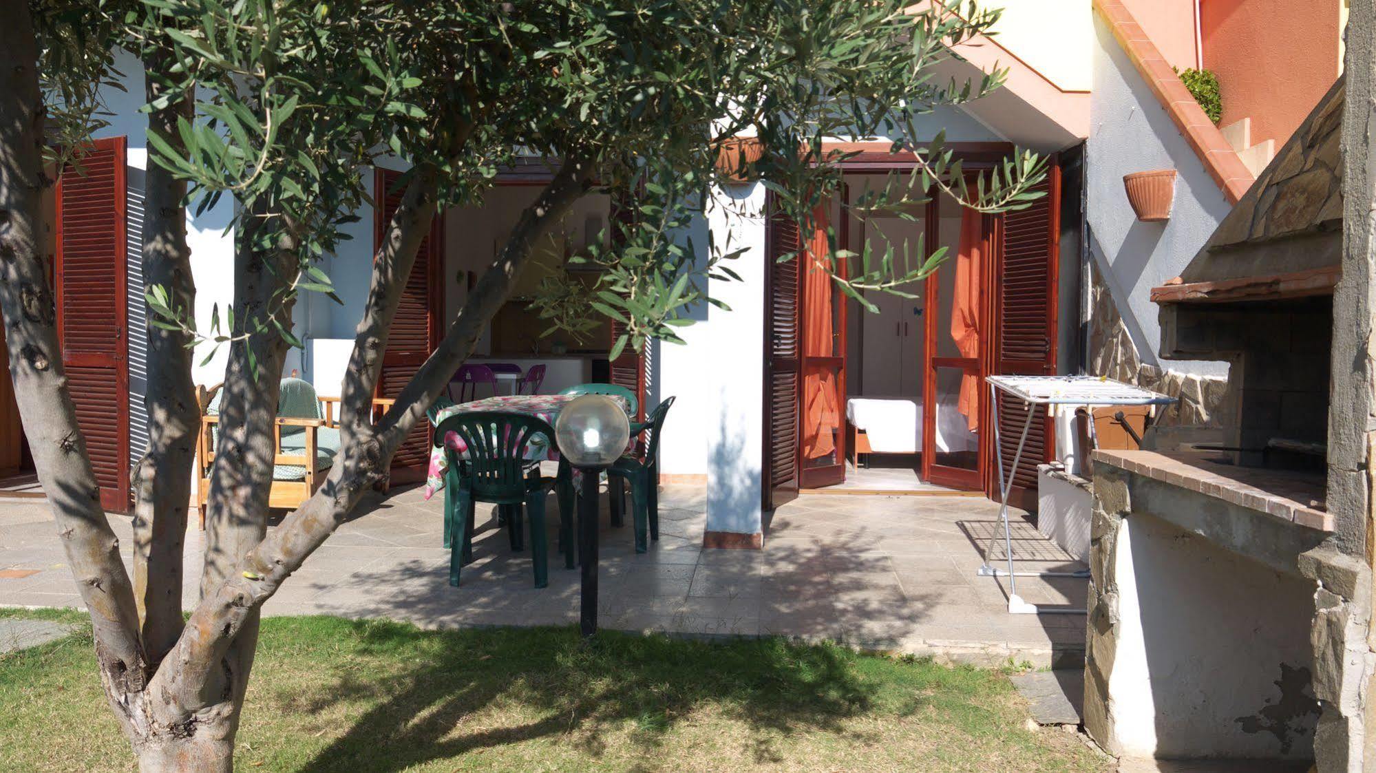 Appartamenti Simius Villasimius Exterior foto