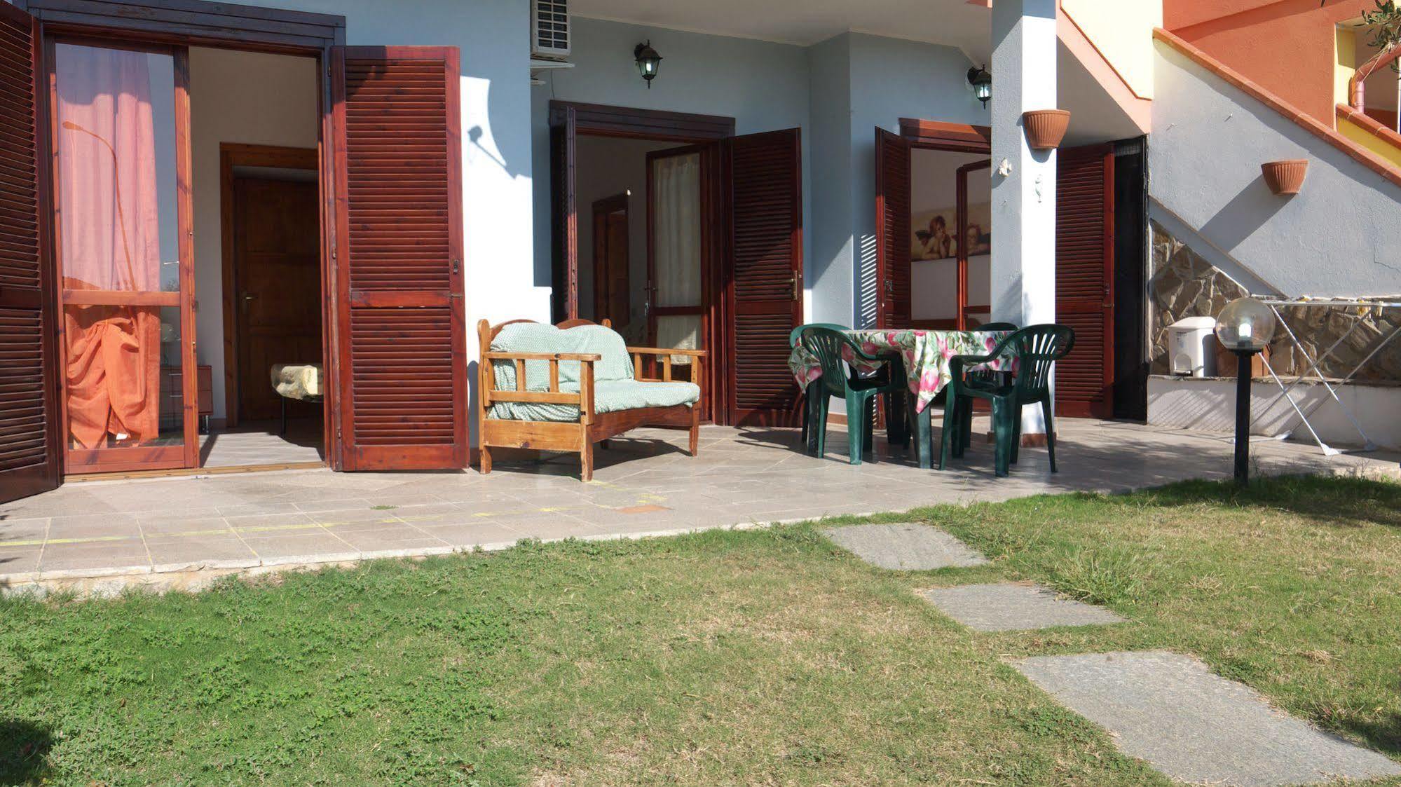 Appartamenti Simius Villasimius Exterior foto